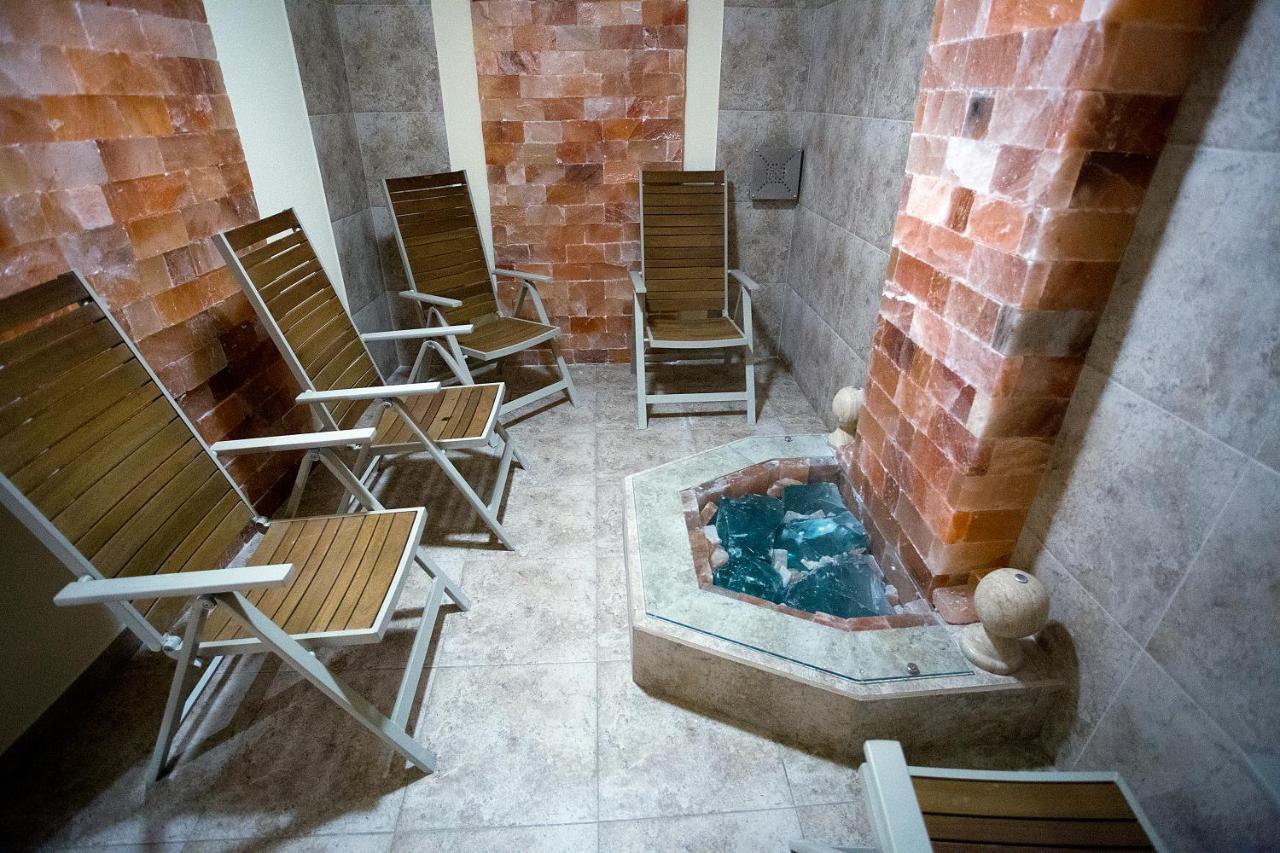 Aquasun Family Hotel 산단스키 외부 사진
