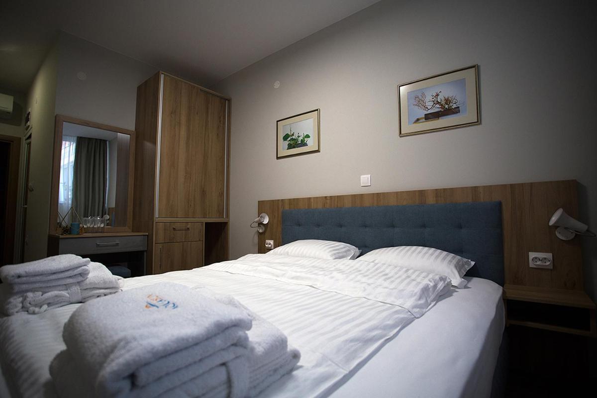 Aquasun Family Hotel 산단스키 외부 사진