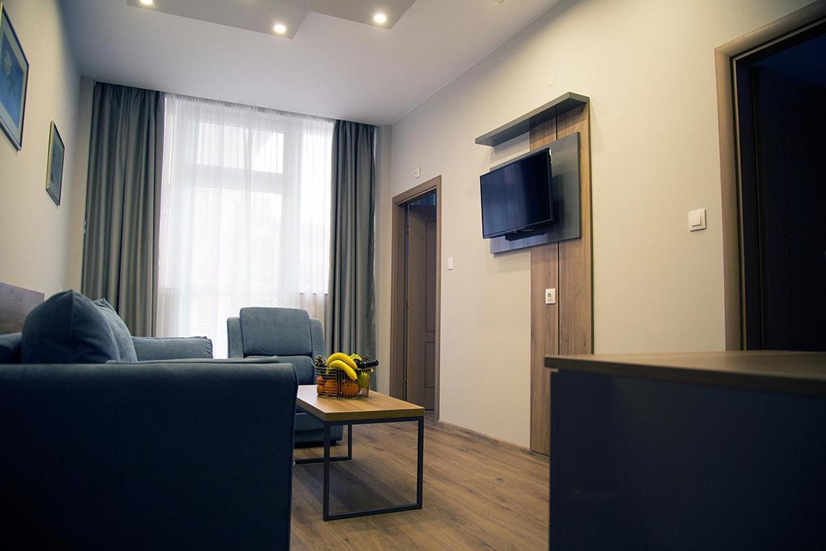 Aquasun Family Hotel 산단스키 외부 사진